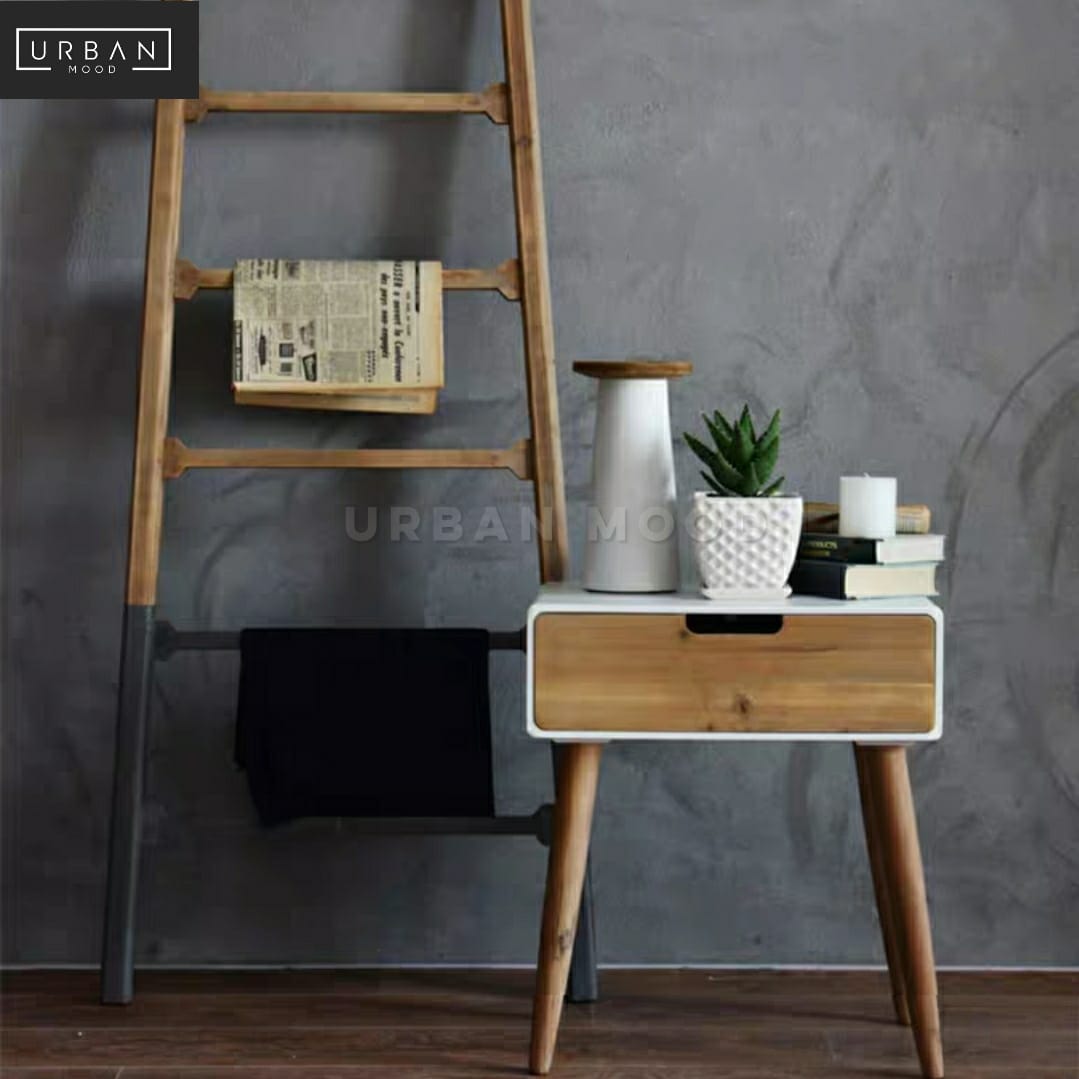 BRYCE Rustic Cedar Wood Ladder Rack – Urban Mood