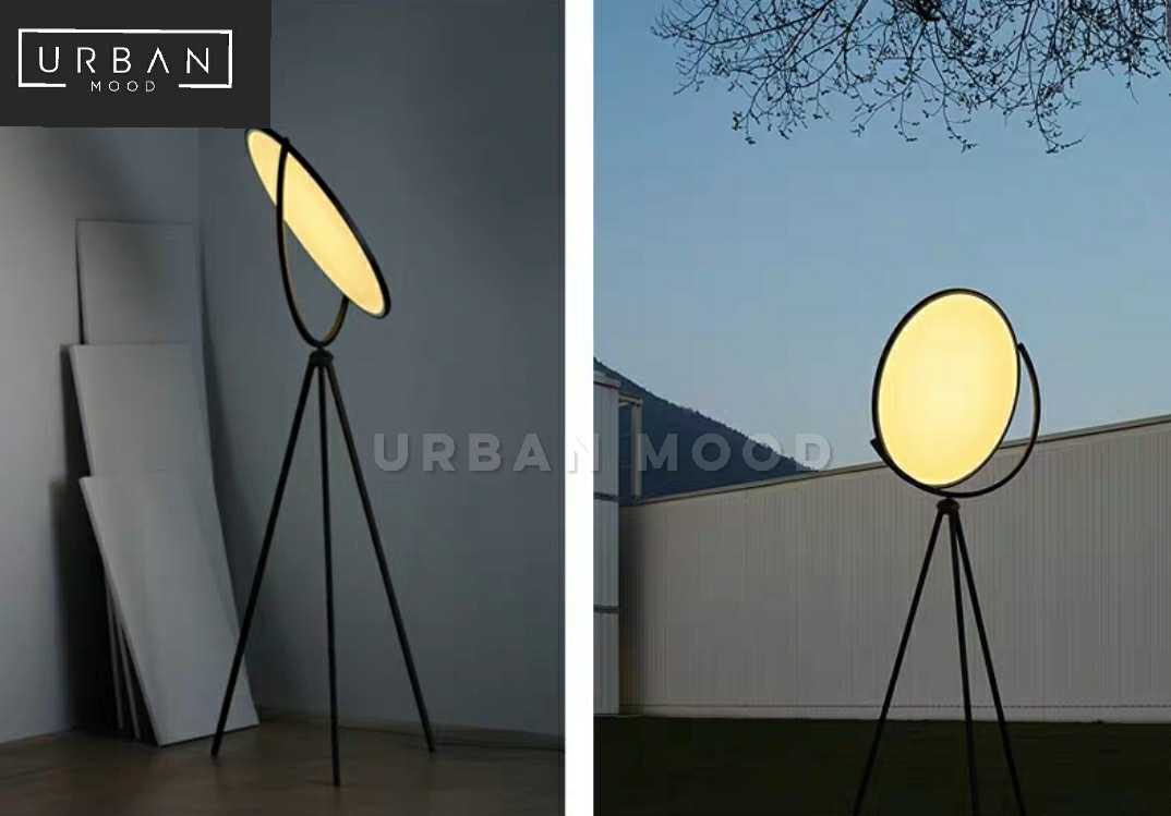 MIRI Studio Spotlight Floor Lamp