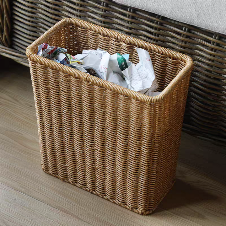 SB1202 | Wicker Storage Bin