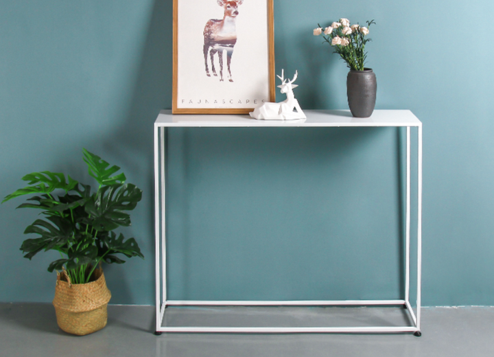 Minimalist Geometric Wire Display Stand