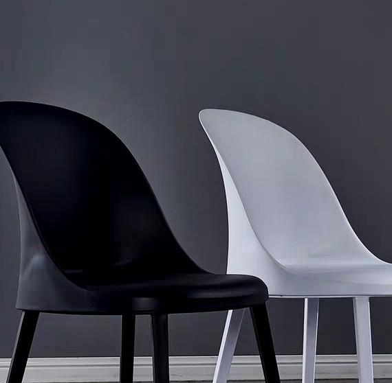 ZIMMER Postmodern Dining Chair