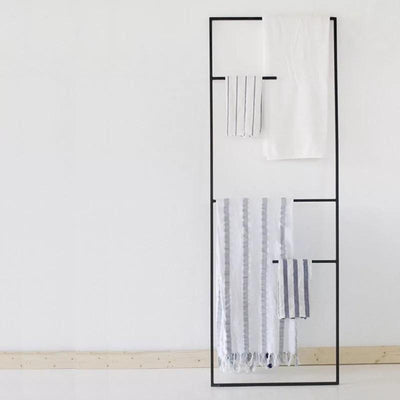 DREY Minimalist Wire Frame Ladder Towel Rack