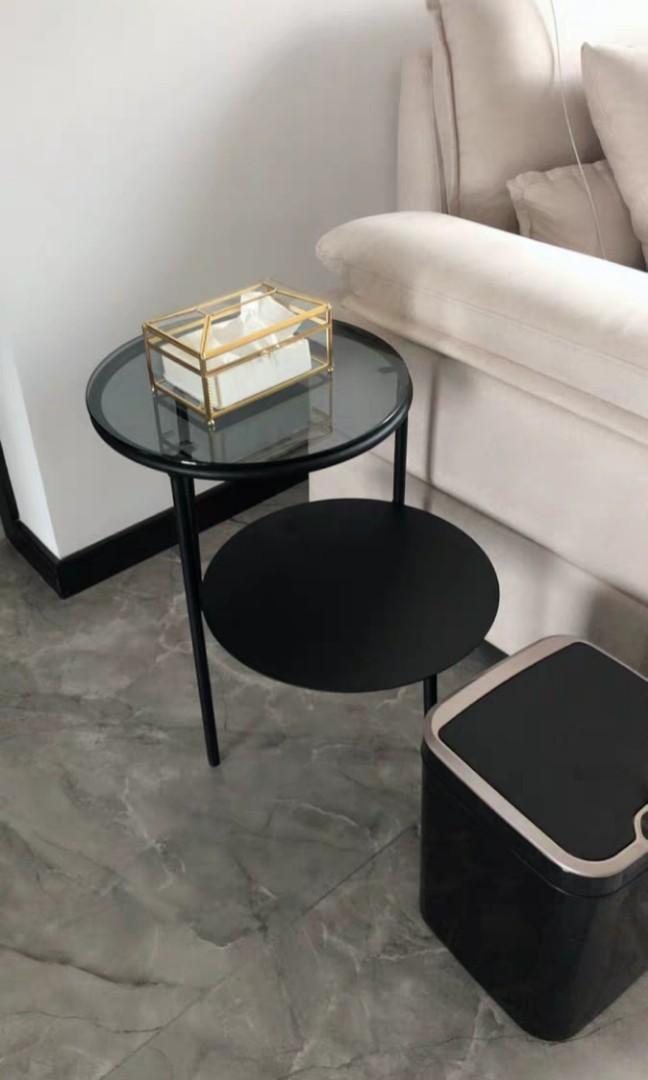 LEIGH Minimalist Wireframe Accent Side Table