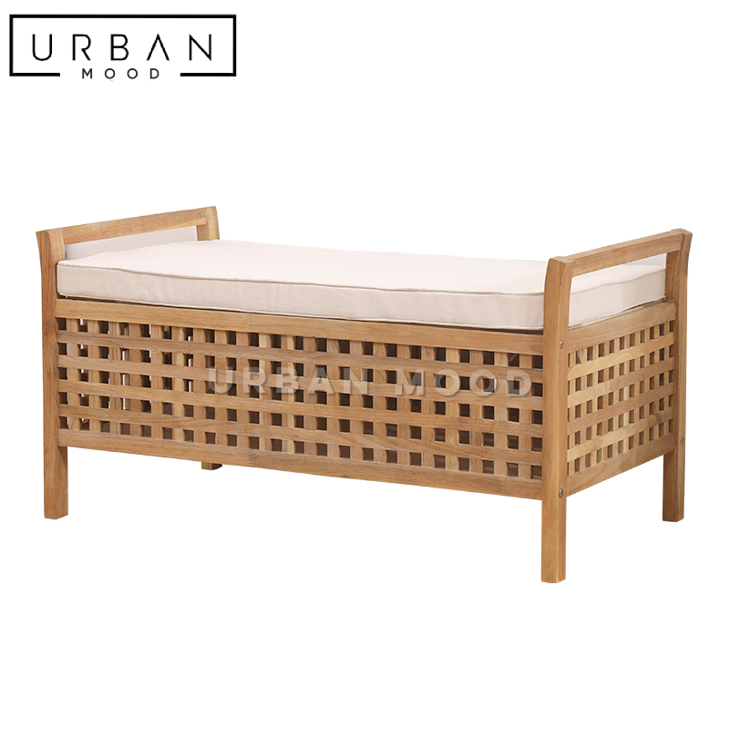 PULLMAN Scandinavian Storage Bench